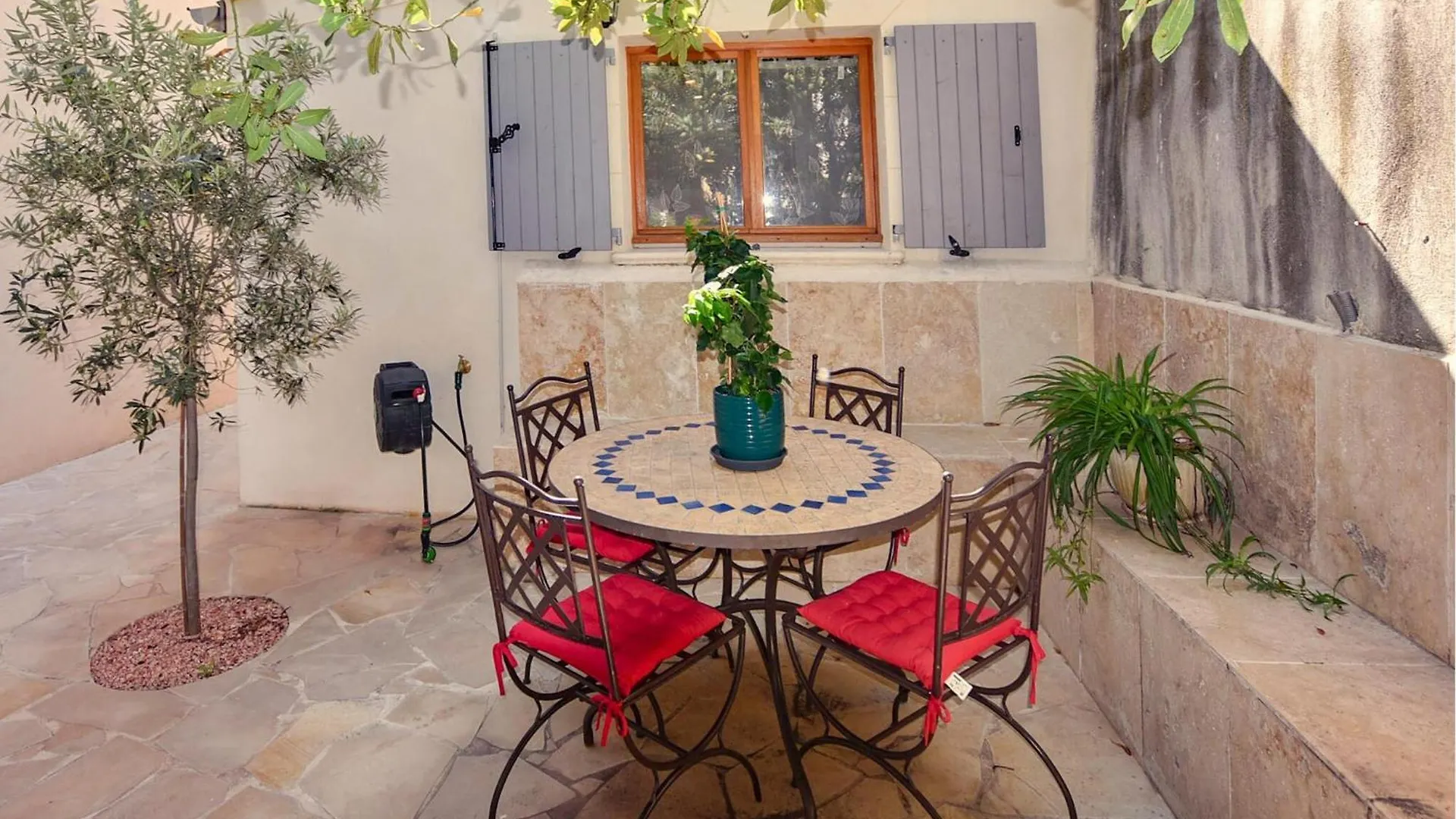 Stunning Home In Monteux With Kitchen 0*,  Francie